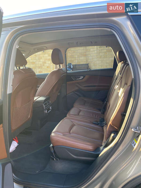 Позашляховик / Кросовер Audi Q7 2016 в Ізмаїлі фото 11 Позашляховик / Кросовер Audi Q7 2016 в Ізмаїлі