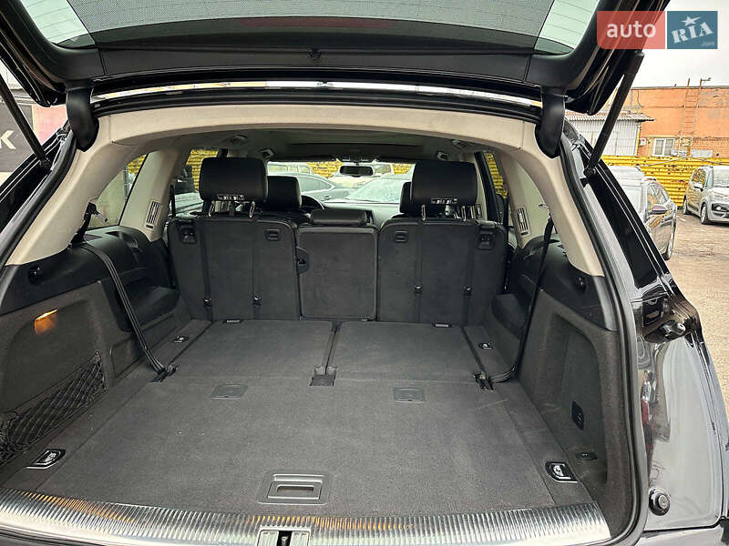 Внедорожник / Кроссовер Audi Q7 2010 в Запорожье