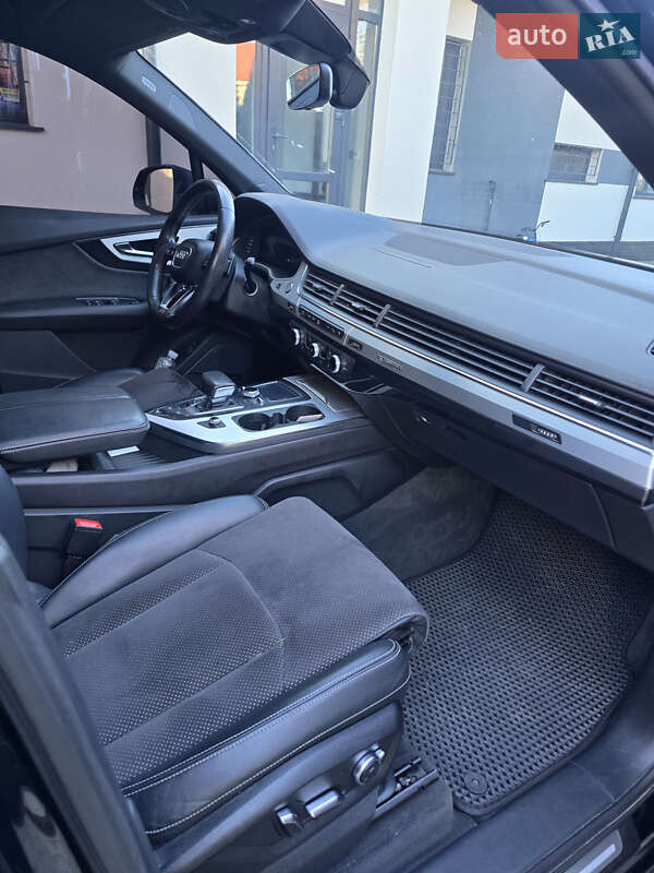 Внедорожник / Кроссовер Audi Q7 2016 в Киеве фото 17 Внедорожник / Кроссовер Audi Q7 2016 в Киеве
