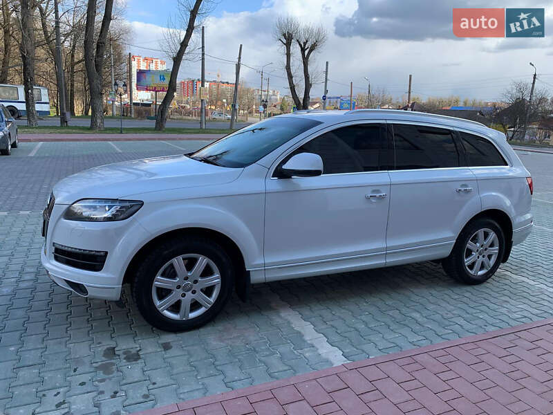 Audi Q7 2012