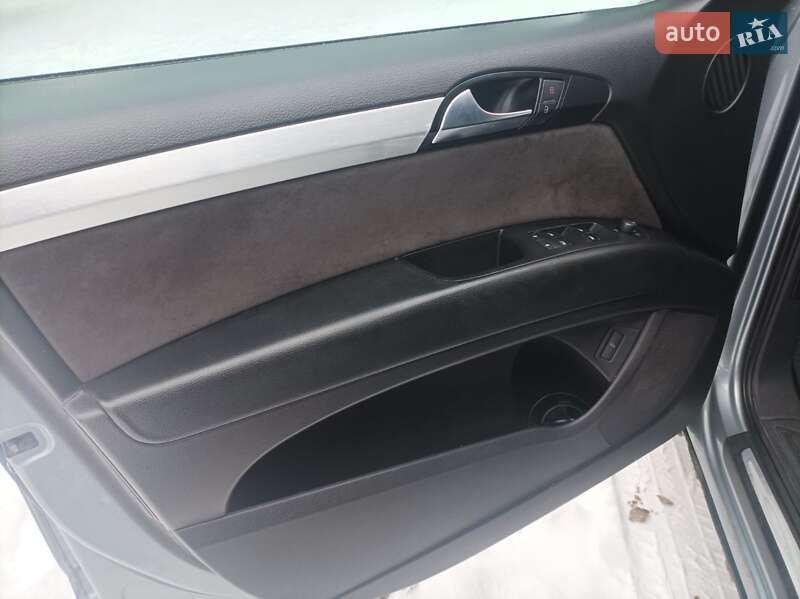 Внедорожник / Кроссовер Audi Q7 2008 в Запорожье