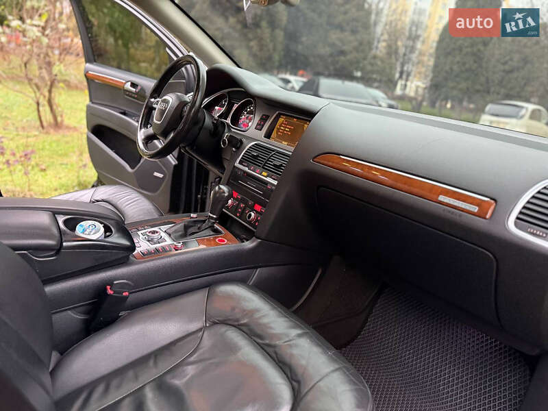 Позашляховик / Кросовер Audi Q7 2010 в Кам'янець-Подільському фото 68 Позашляховик / Кросовер Audi Q7 2010 в Кам'янець-Подільському