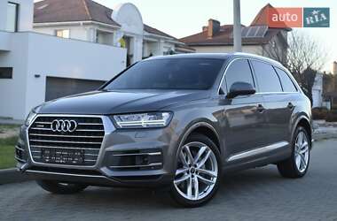 Позашляховик / Кросовер Audi Q7 2017 в Одесі