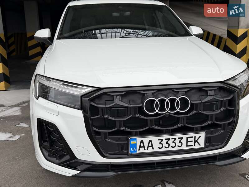 2025 Audi Q7, VIN WAUZZZ4M0TD007409:plate — фото 1 (autoria)
