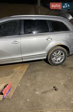 Позашляховик / Кросовер Audi Q7 2013 в Хмельницькому