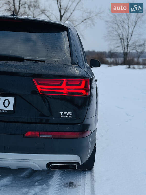 Внедорожник / Кроссовер Audi Q7 2018 в Горишних Плавнях