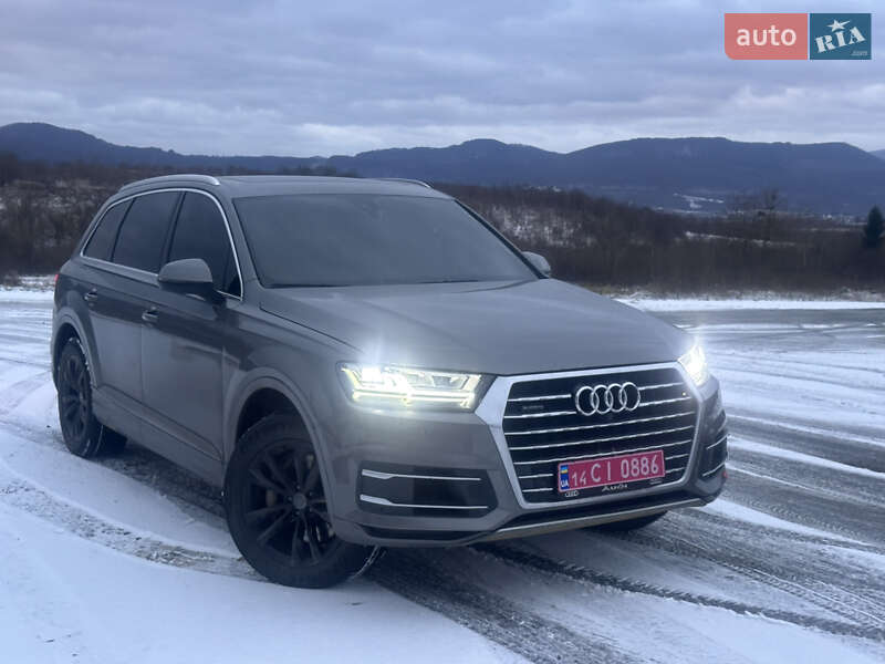 Audi Q7 2016
