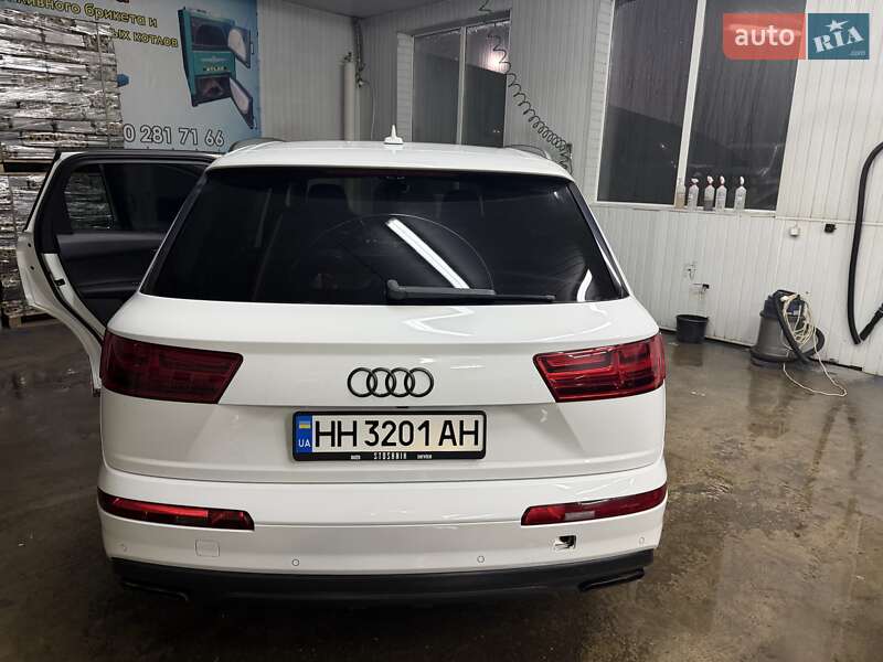 Внедорожник / Кроссовер Audi Q7 2017 в Черновцах фото 4 Внедорожник / Кроссовер Audi Q7 2017 в Черновцах