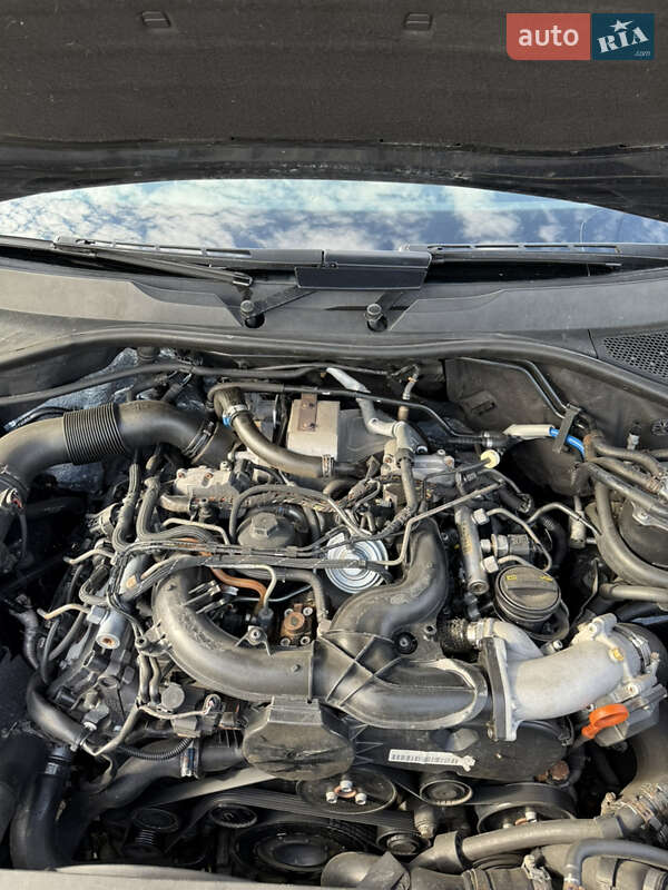 Позашляховик / Кросовер Audi Q7 2007 в Краматорську