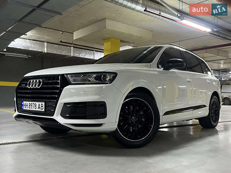Внедорожник / Кроссовер Audi Q7 2016 в Одессе фото 12 Внедорожник / Кроссовер Audi Q7 2016 в Одессе