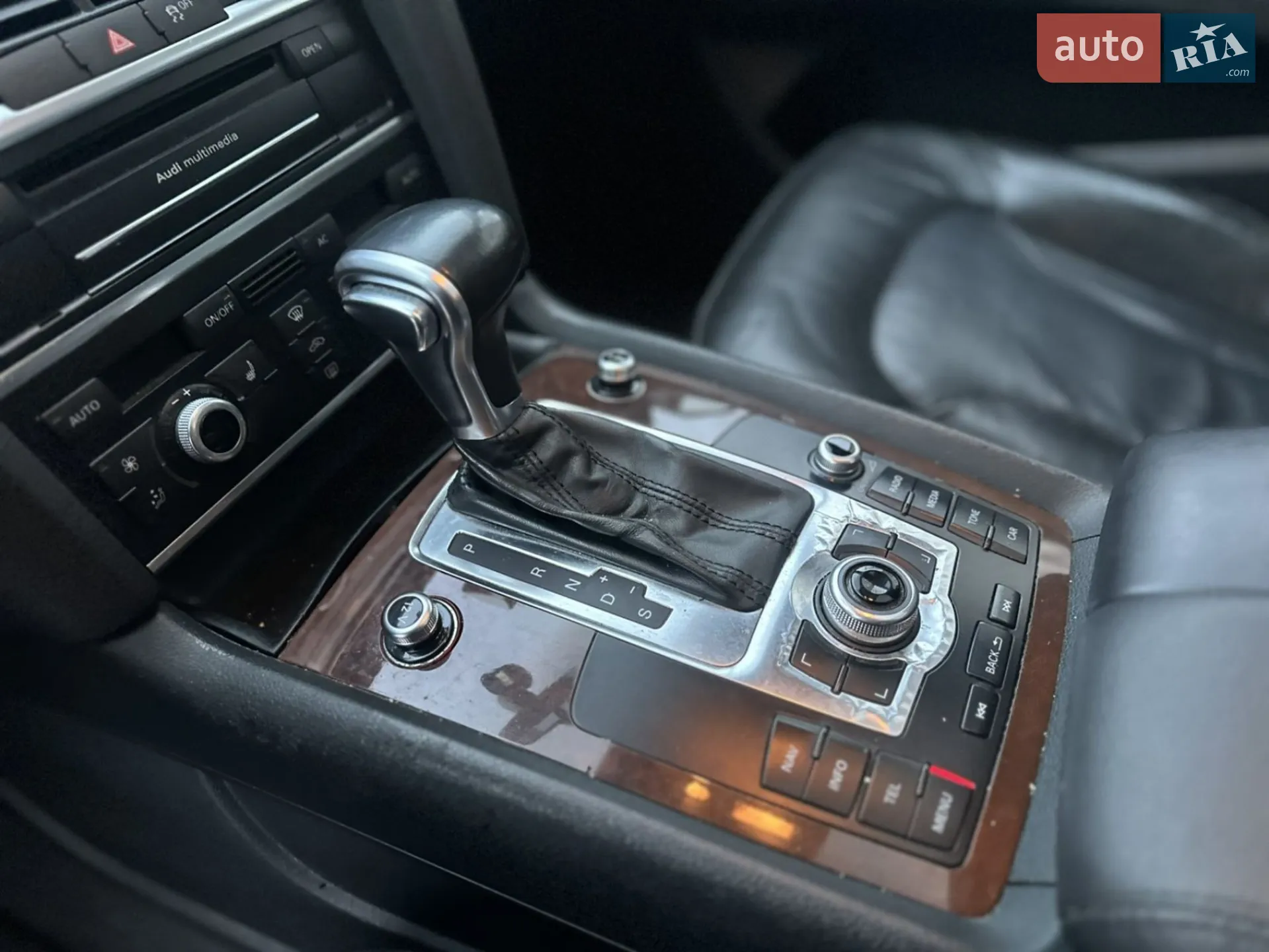 2012 Audi Q7 - мініатюра 12