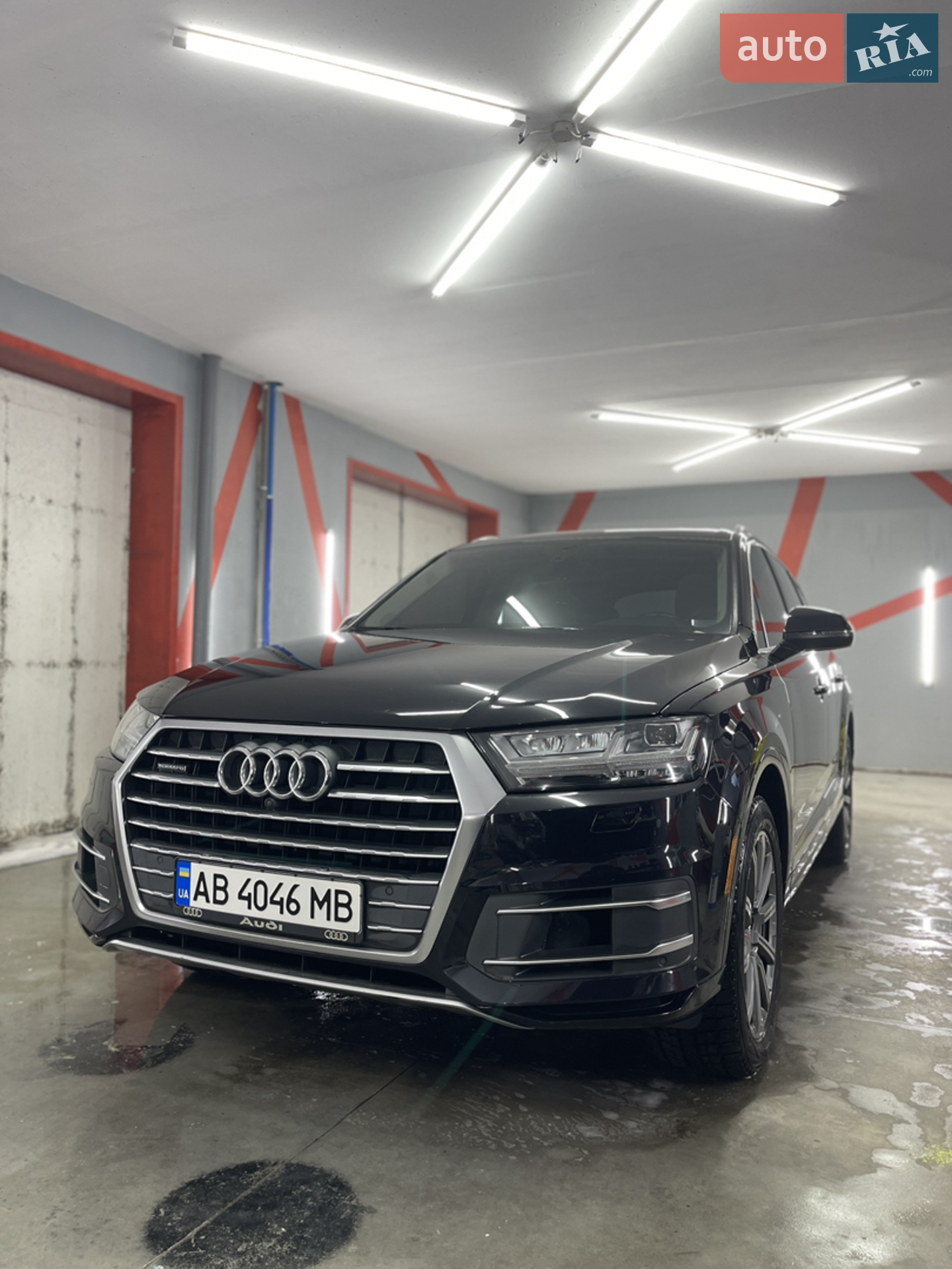 2018 Audi Q7 - фото 1