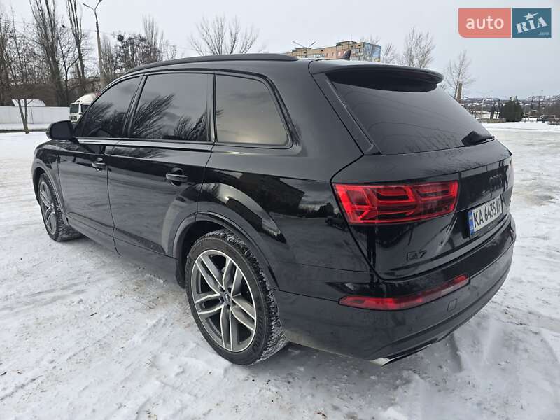 Внедорожник / Кроссовер Audi Q7 2016 в Кривом Роге фото 4 Внедорожник / Кроссовер Audi Q7 2016 в Кривом Роге