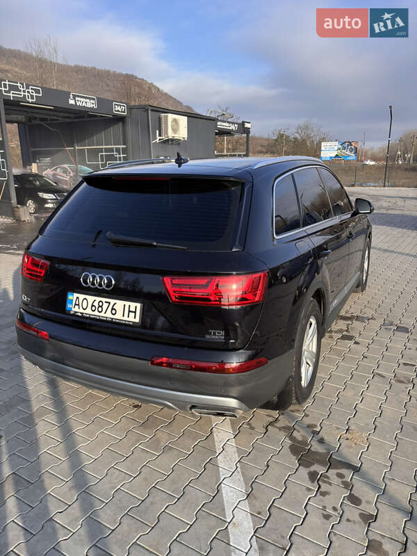 Внедорожник / Кроссовер Audi Q7 2015 в Виноградове