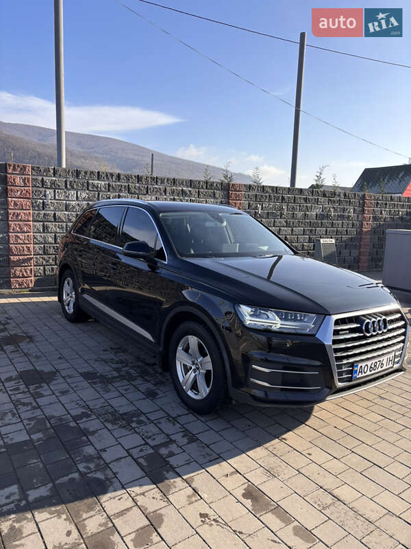 Внедорожник / Кроссовер Audi Q7 2015 в Виноградове