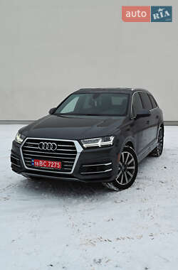 Позашляховик / Кросовер Audi Q7 2018 в Луцьку