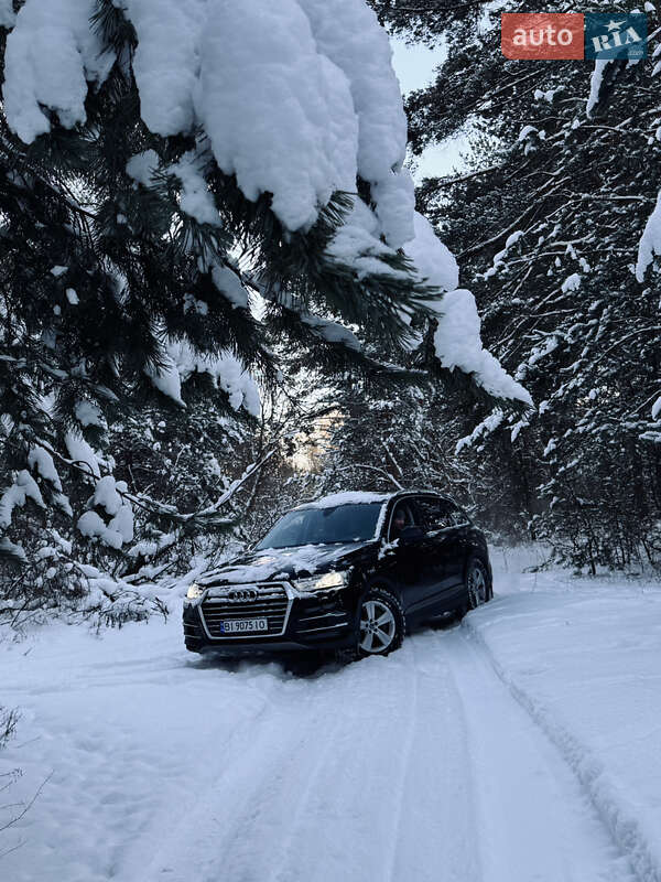 Внедорожник / Кроссовер Audi Q7 2018 в Горишних Плавнях