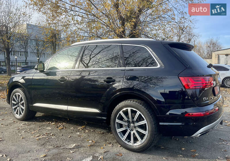 Внедорожник / Кроссовер Audi Q7 2016 в Киеве фото 15 Внедорожник / Кроссовер Audi Q7 2016 в Киеве