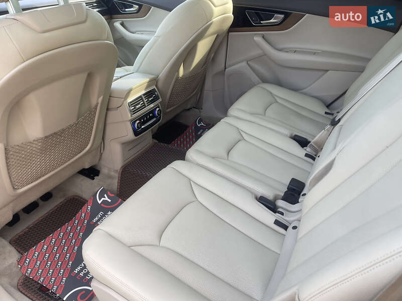 Внедорожник / Кроссовер Audi Q7 2016 в Киеве фото 34 Внедорожник / Кроссовер Audi Q7 2016 в Киеве