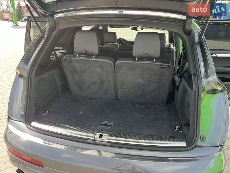 Позашляховик / Кросовер Audi Q7 2011 в Тернополі