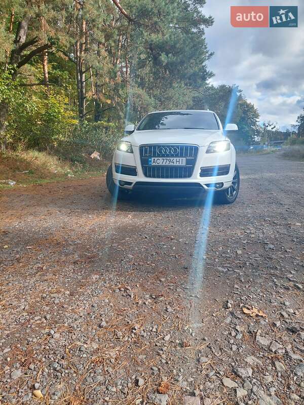 Внедорожник / Кроссовер Audi Q7 2009 в Луцке