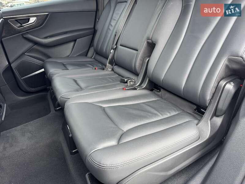 Позашляховик / Кросовер Audi Q7 2022 в Тернополі фото 49 Позашляховик / Кросовер Audi Q7 2022 в Тернополі