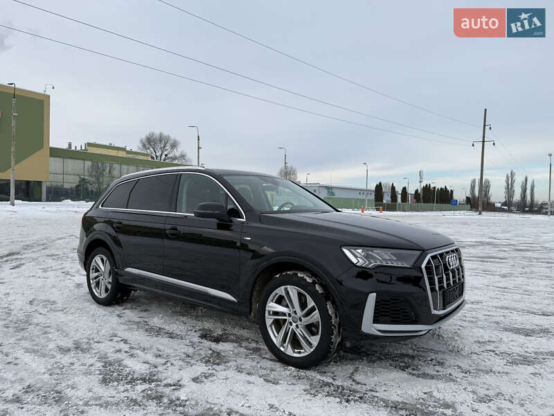 Внедорожник / Кроссовер Audi Q7 2020 в Киеве фото 2 Внедорожник / Кроссовер Audi Q7 2020 в Киеве