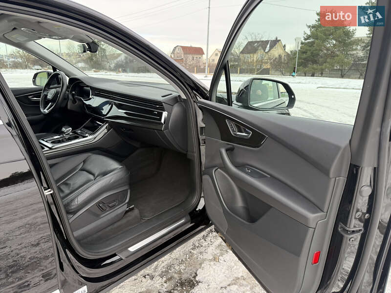 Внедорожник / Кроссовер Audi Q7 2020 в Киеве фото 16 Внедорожник / Кроссовер Audi Q7 2020 в Киеве