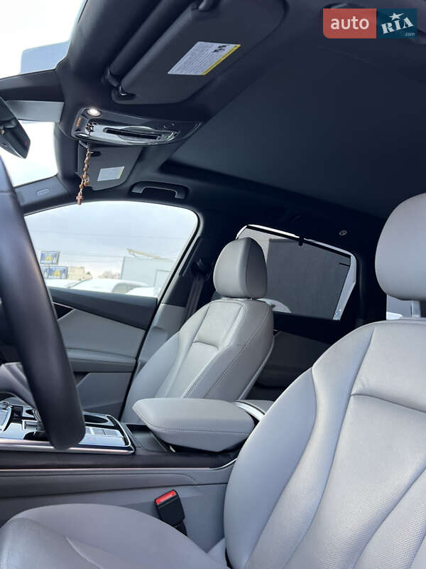 Позашляховик / Кросовер Audi Q7 2023 в Львові