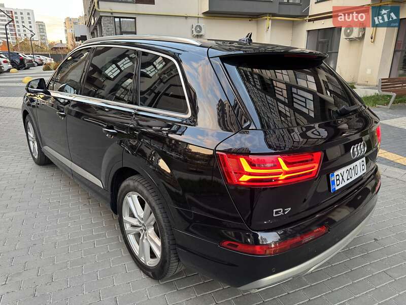 Позашляховик / Кросовер Audi Q7 2015 в Хмельницькому фото 7 Позашляховик / Кросовер Audi Q7 2015 в Хмельницькому