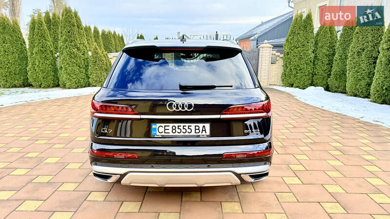 Внедорожник / Кроссовер Audi Q7 2019 в Черновцах