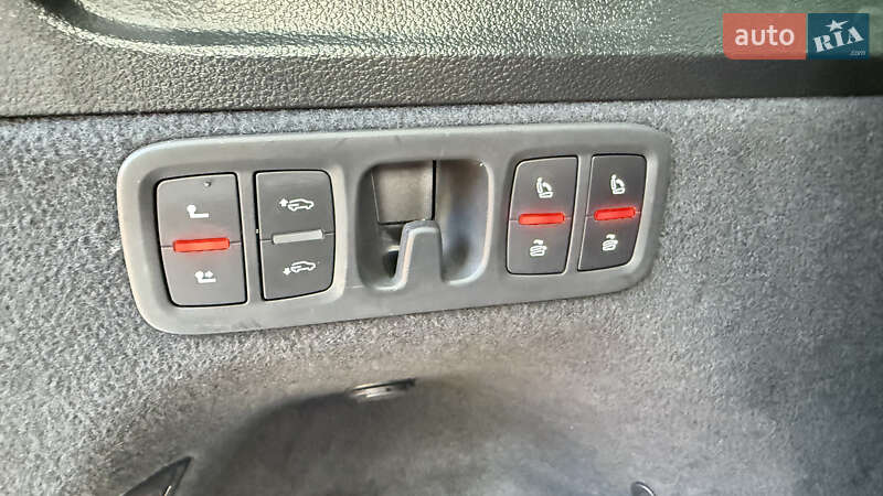 Внедорожник / Кроссовер Audi Q7 2019 в Черновцах