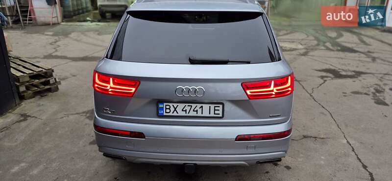 Внедорожник / Кроссовер Audi Q7 2018 в Хмельницком