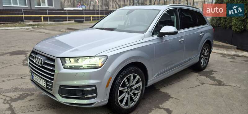 Внедорожник / Кроссовер Audi Q7 2018 в Хмельницком