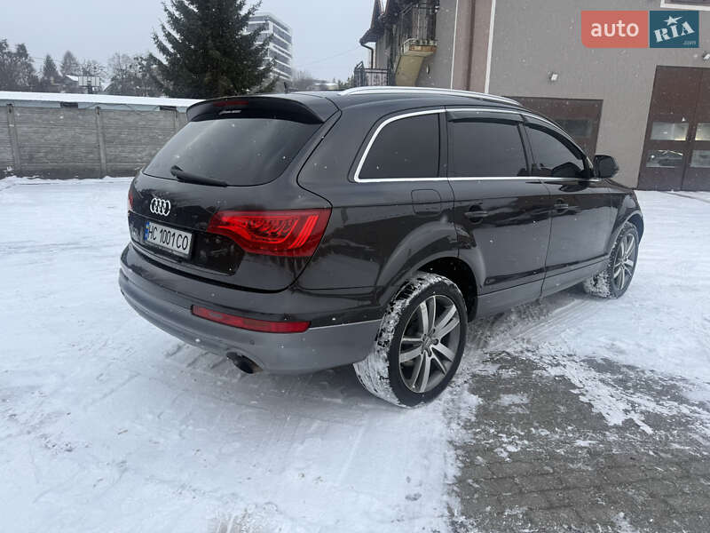 Позашляховик / Кросовер Audi Q7 2011 в Львові
