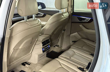 Внедорожник / Кроссовер Audi Q7 2016 в Львове