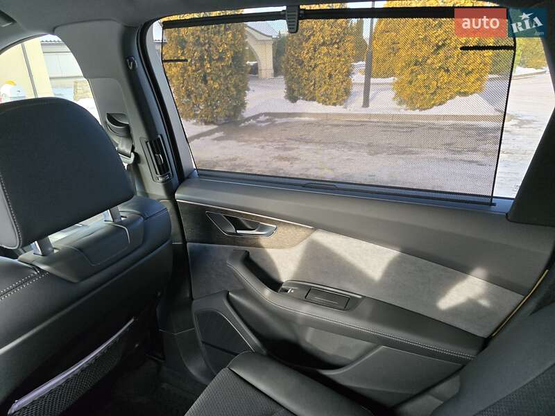 Позашляховик / Кросовер Audi Q7 2025 в Львові фото 22 Позашляховик / Кросовер Audi Q7 2025 в Львові