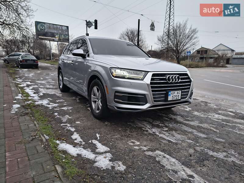 Позашляховик / Кросовер Audi Q7 2018 в Запоріжжі