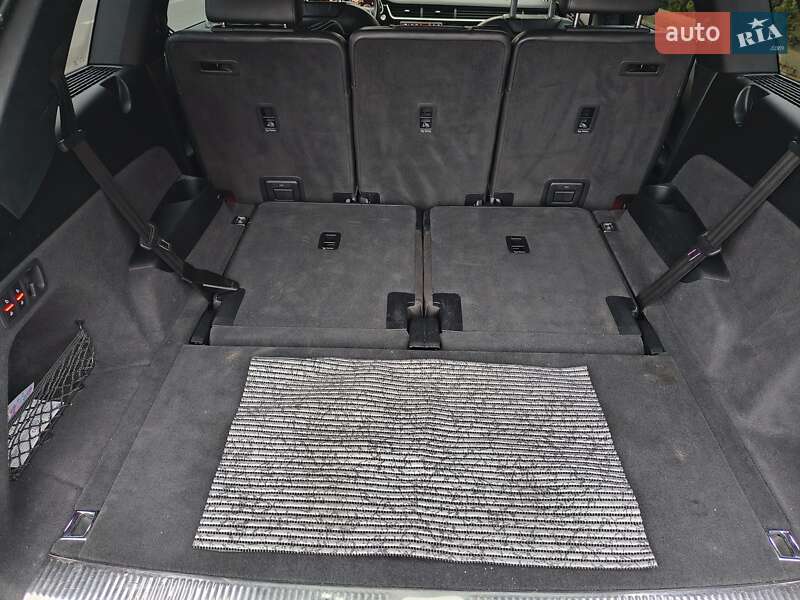 Позашляховик / Кросовер Audi Q7 2018 в Запоріжжі
