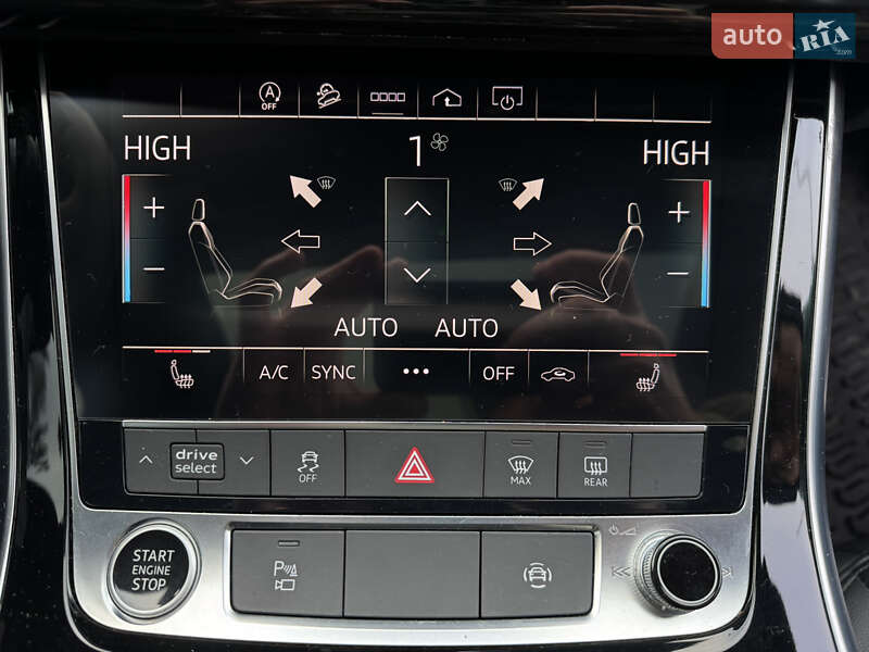 Внедорожник / Кроссовер Audi Q7 2020 в Киеве