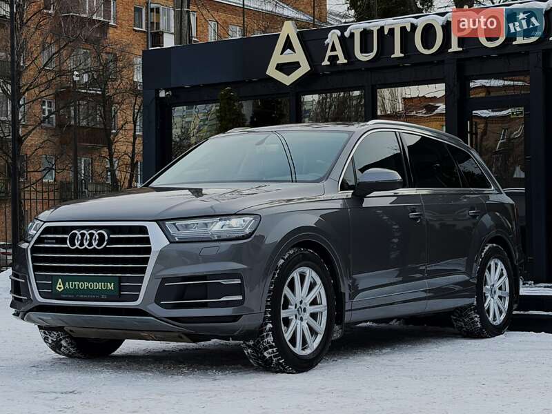 Внедорожник / Кроссовер Audi Q7 2015 в Киеве