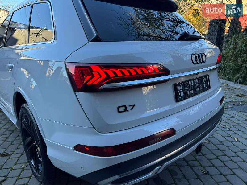 Позашляховик / Кросовер Audi Q7 2021 в Львові фото 11 Позашляховик / Кросовер Audi Q7 2021 в Львові
