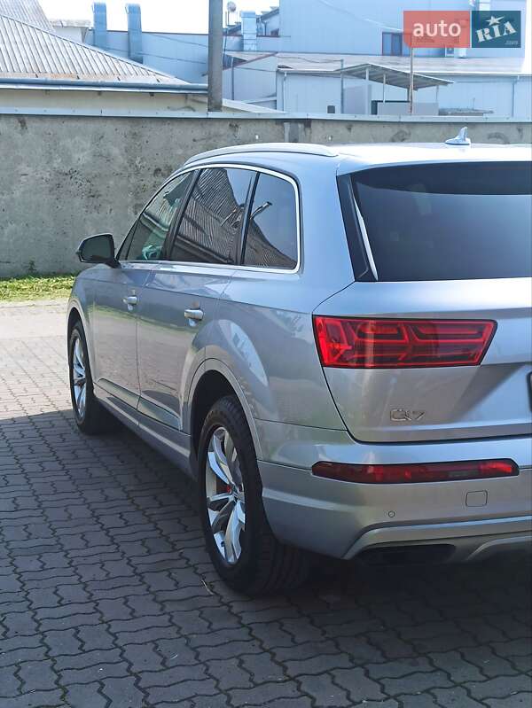 Внедорожник / Кроссовер Audi Q7 2019 в Львове
