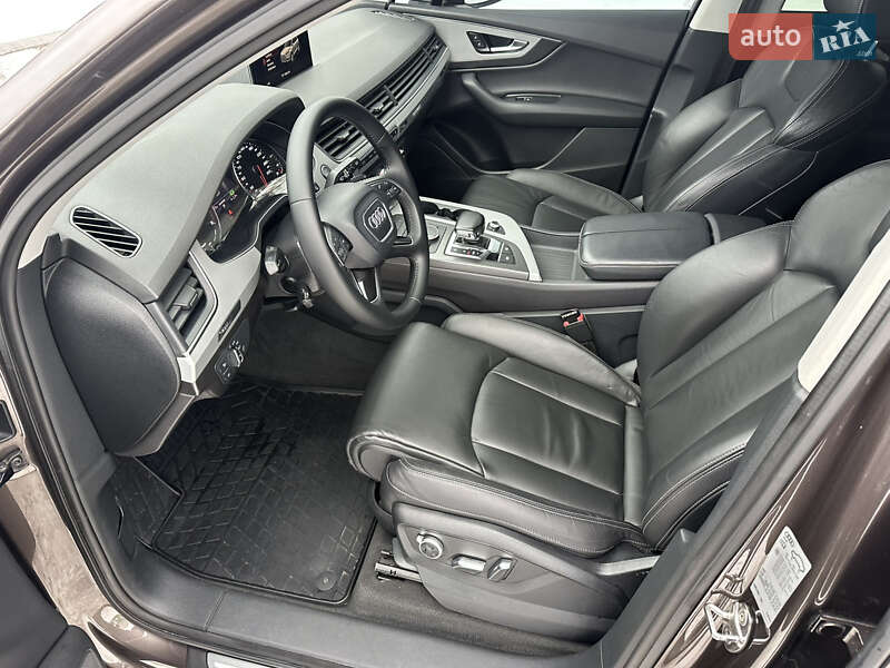 Позашляховик / Кросовер Audi Q7 2017 в Львові фото 64 Позашляховик / Кросовер Audi Q7 2017 в Львові