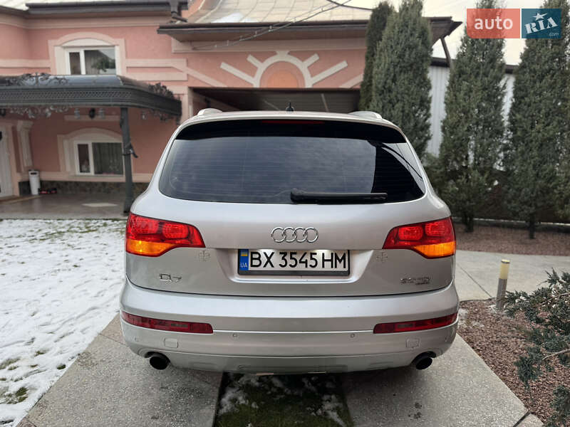 Внедорожник / Кроссовер Audi Q7 2007 в Черновцах