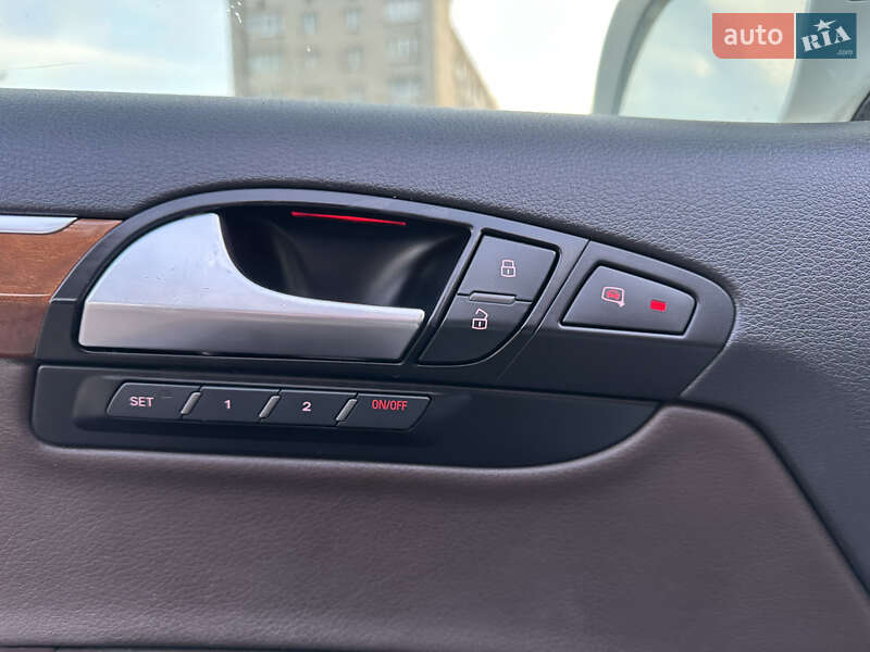 Позашляховик / Кросовер Audi Q7 2014 в Дубні