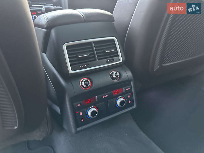 Позашляховик / Кросовер Audi Q7 2014 в Дубні