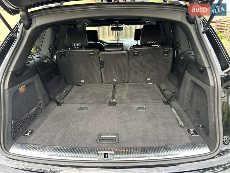 Внедорожник / Кроссовер Audi Q7 2015 в Владимире