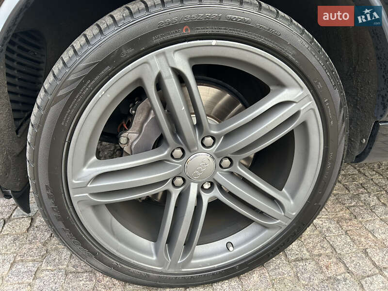 Внедорожник / Кроссовер Audi Q7 2015 в Владимире