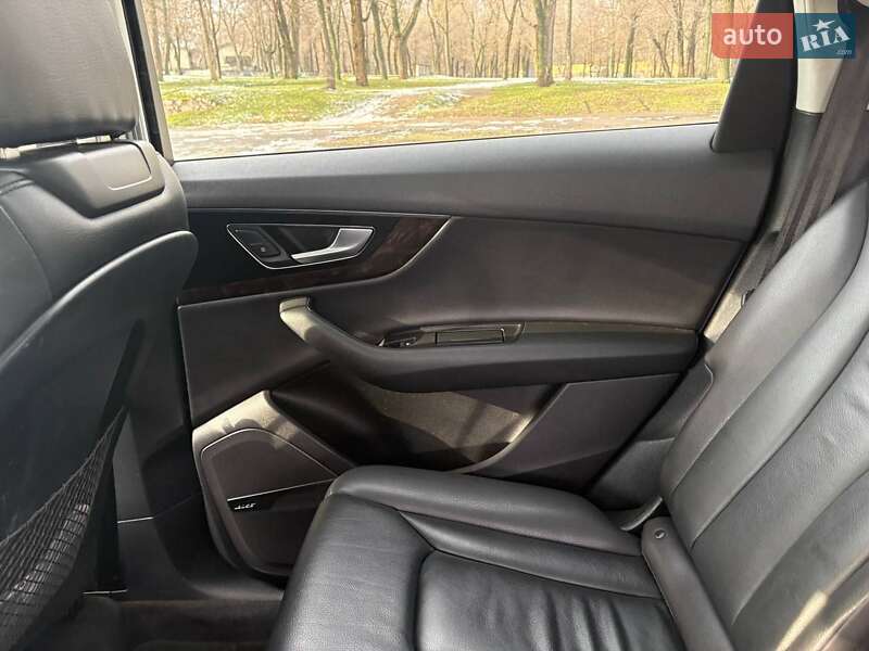 Внедорожник / Кроссовер Audi Q7 2017 в Запорожье фото 49 Внедорожник / Кроссовер Audi Q7 2017 в Запорожье
